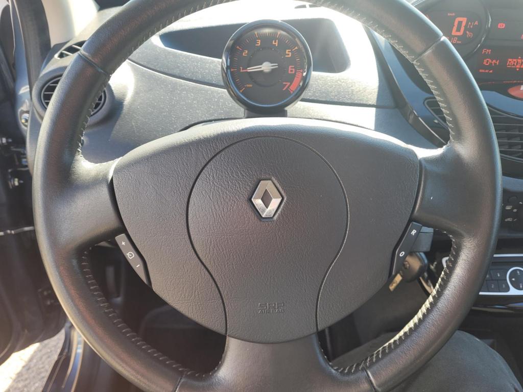 Renault Twingo 1.2-16v night & day automaat