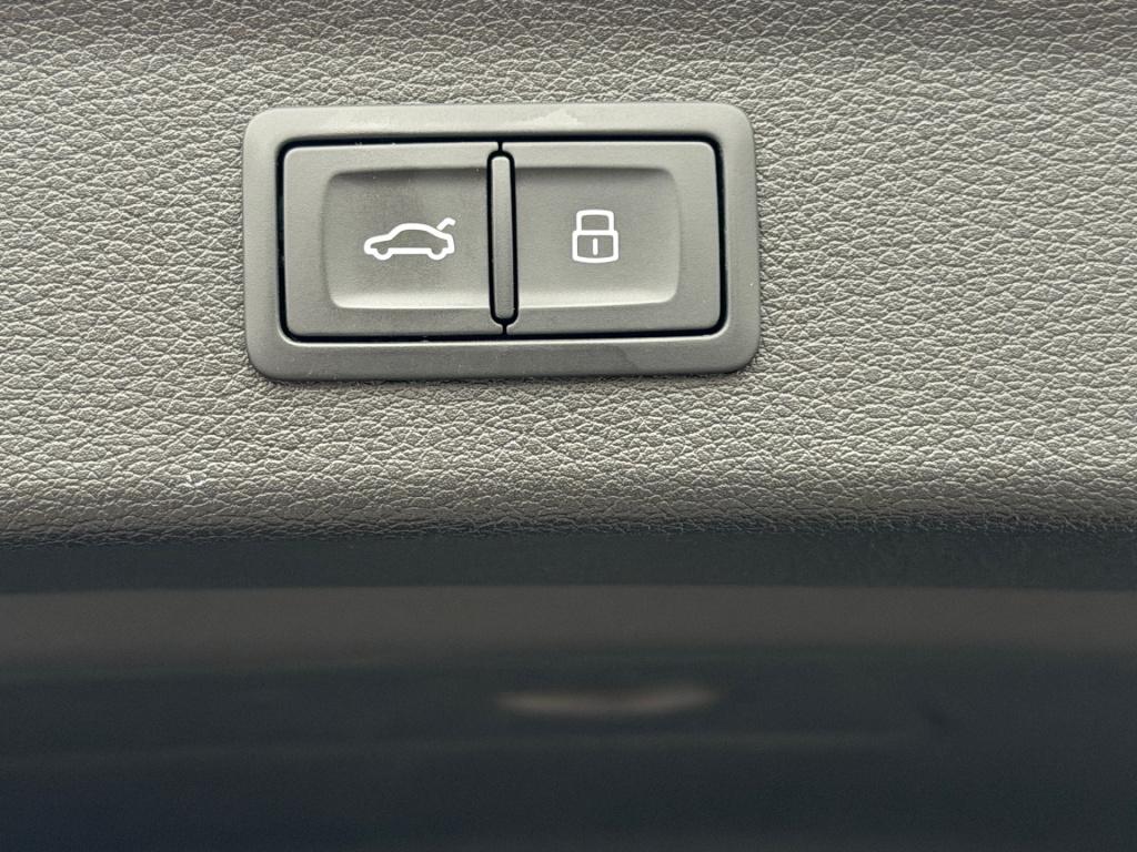 Audi Q3 35 tfsi 150pk s-tronic advanced | trekhaak | dode hoek | keyless | 