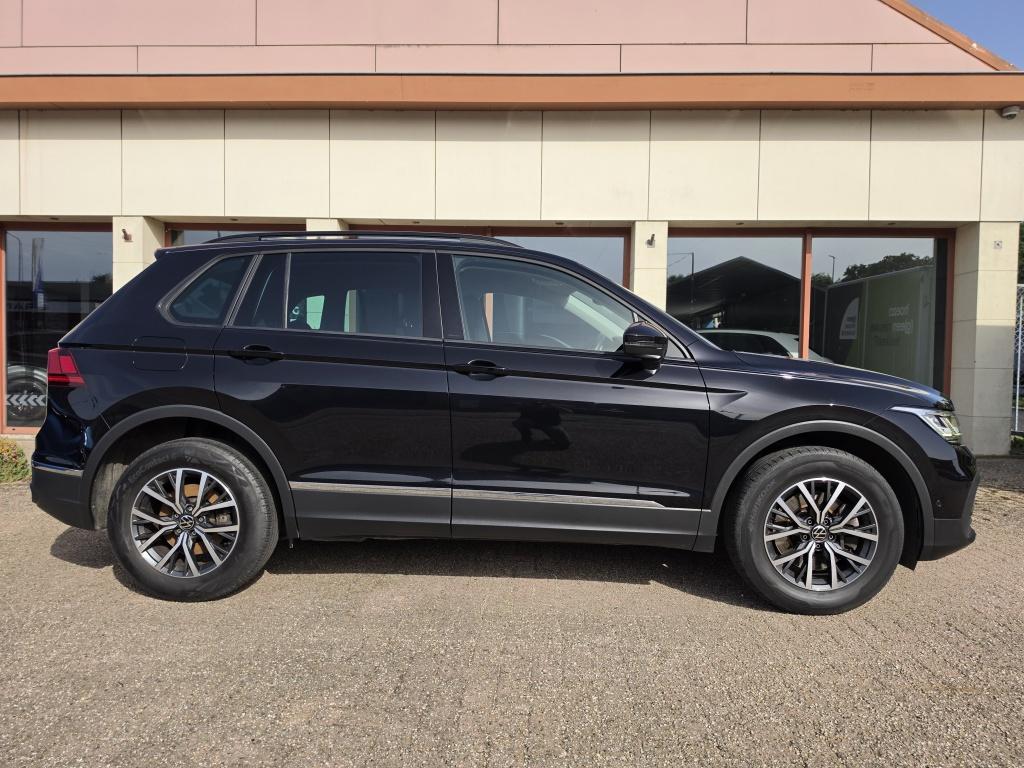 Volkswagen Tiguan life ehybrid | camera | navi | clima | park assist | ergo