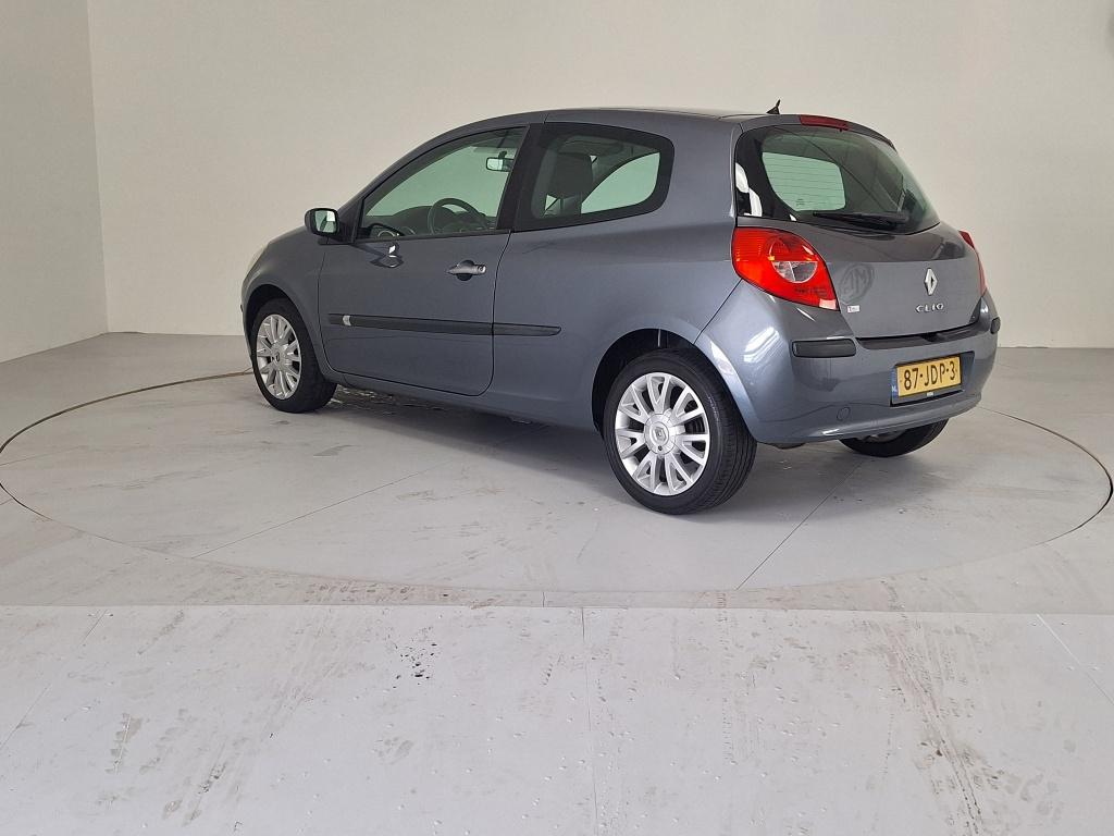 Renault Clio 1.2-16v collection