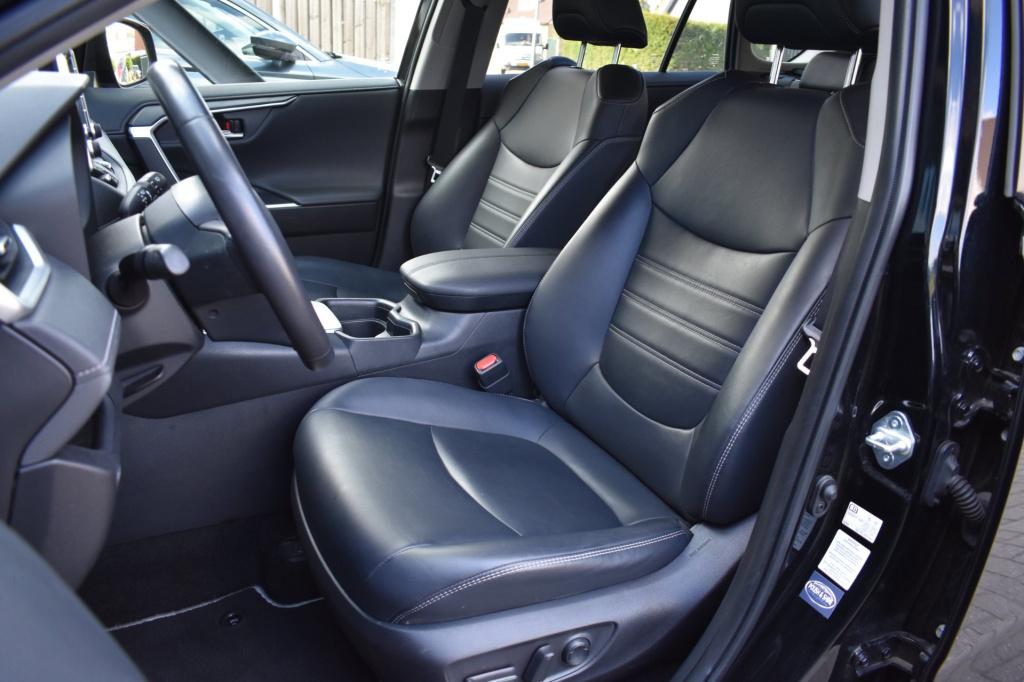 Toyota Rav4 2.5 hybrid | camera | leder | apple carplay | stoelverwarming |