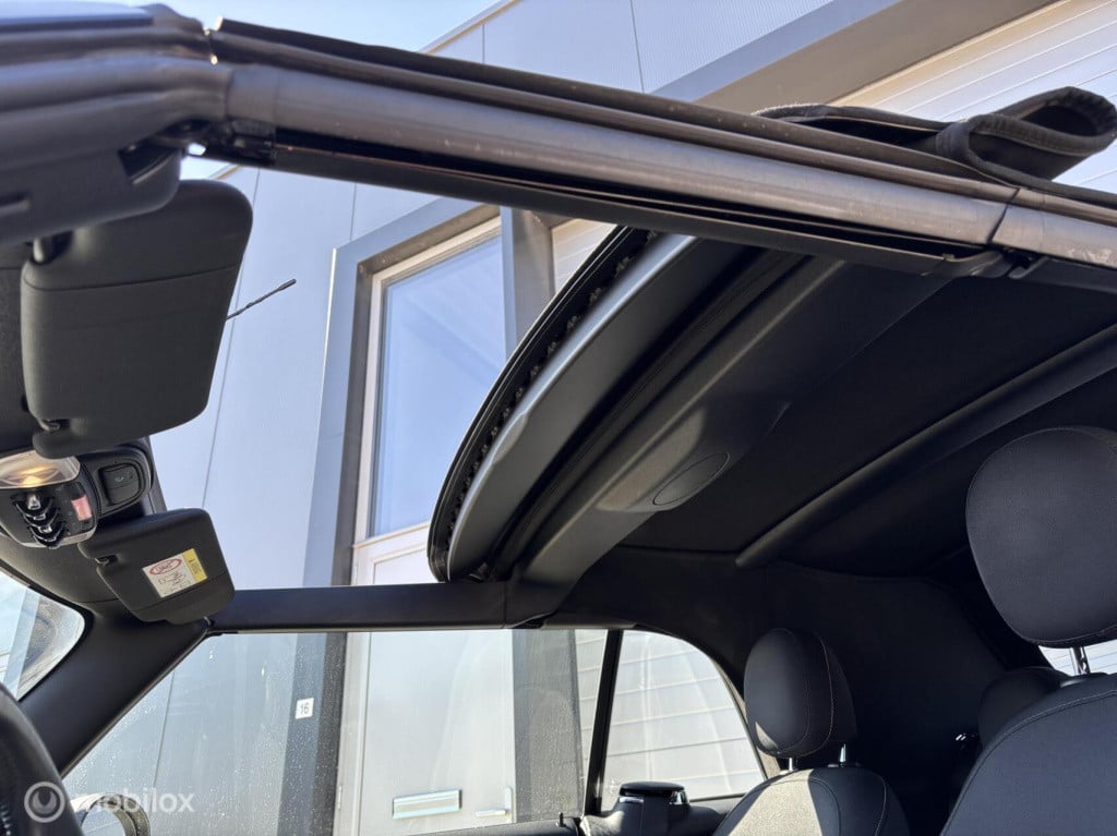 Mini Cooper Cabrio 1.5 chili
