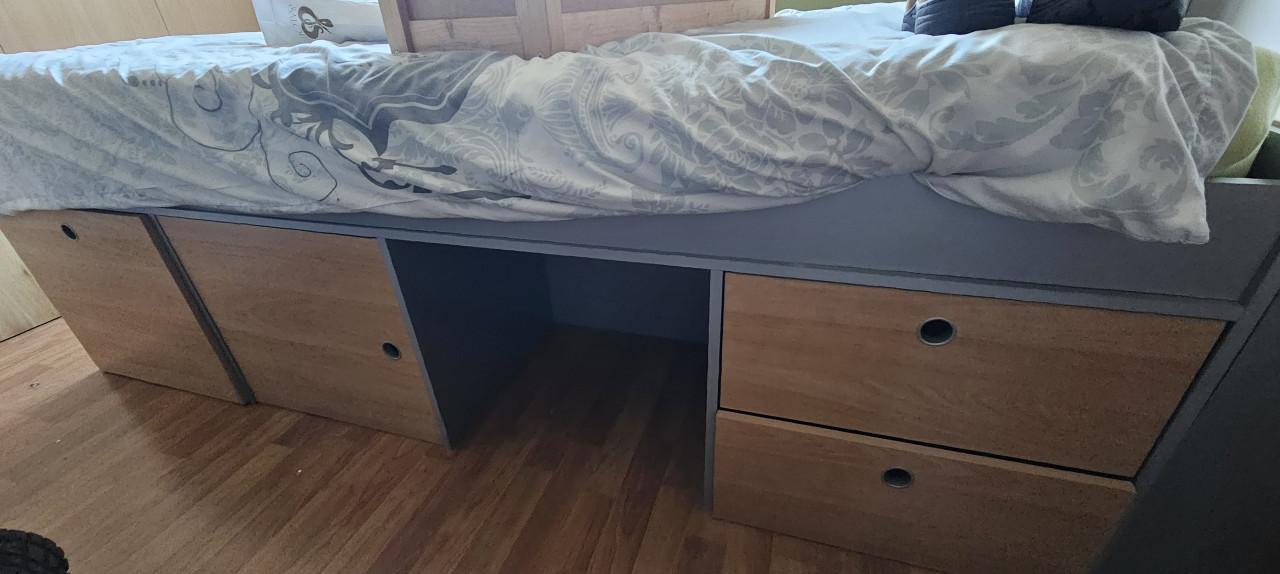 1 persoons hoogslaper