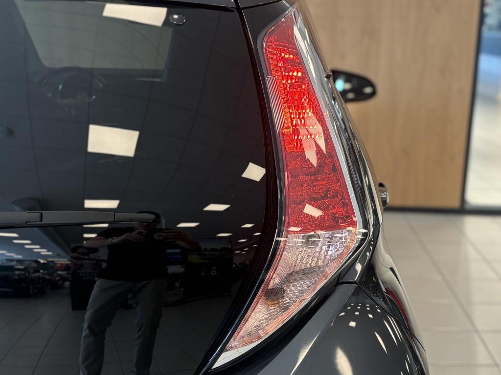 Toyota Aygo 1.0 vvt-i x-joy