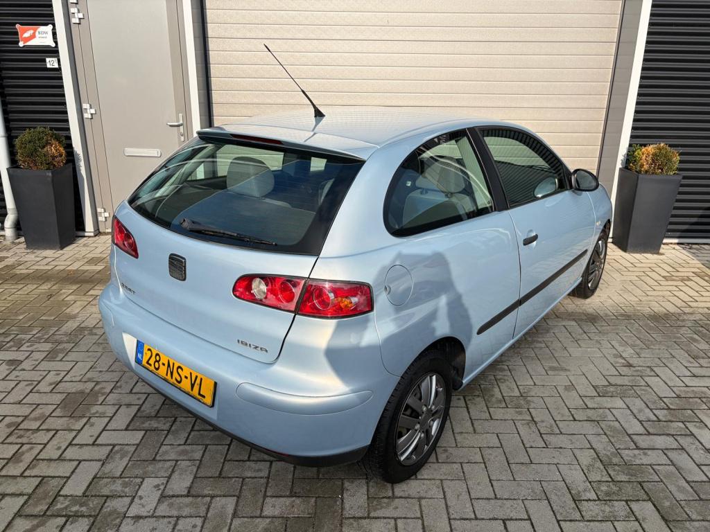 Seat Ibiza 1.4-16v stella/135.000 nap/vol jaar keuring bij aflevering/airco