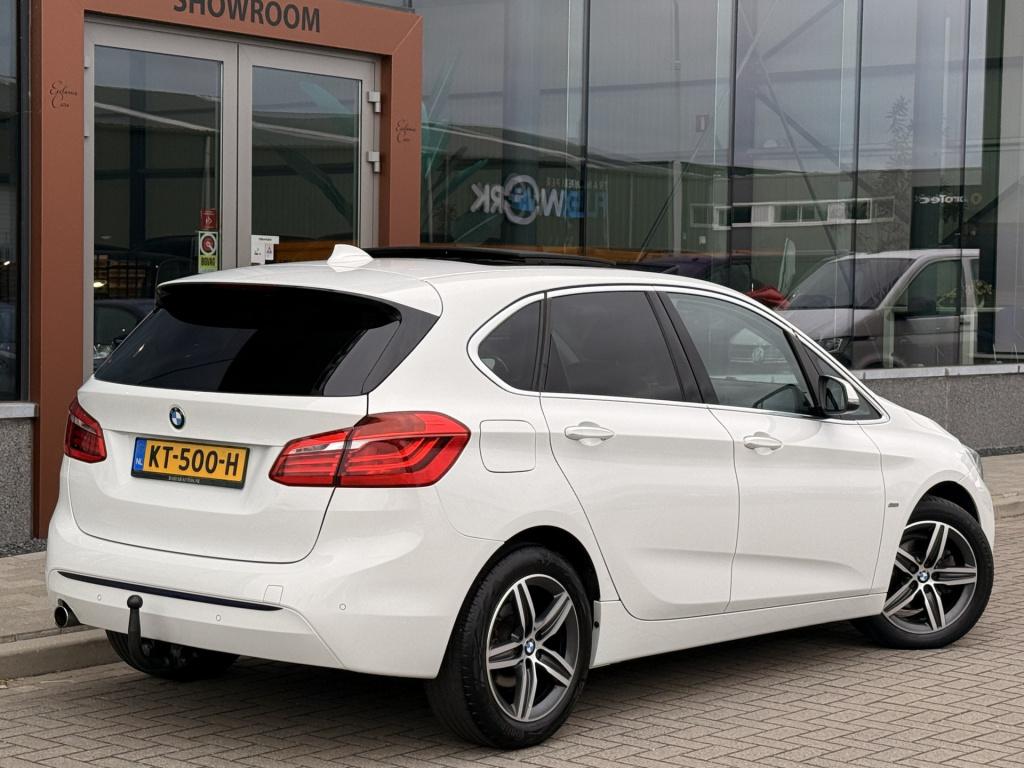 BMW 2-serie active tourer 216d centennial sport line | pano | trekhaak | st