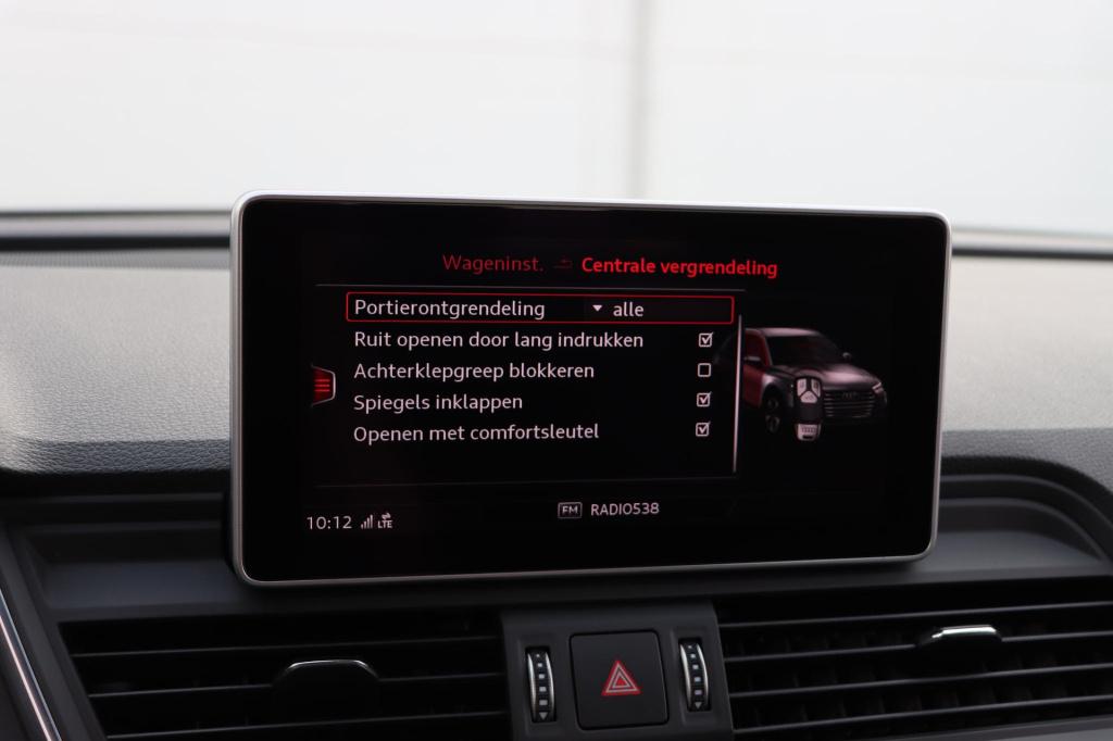 Audi Q5 50 tfsie quattro s-line edition competition 300pk s-tronic | soh 92