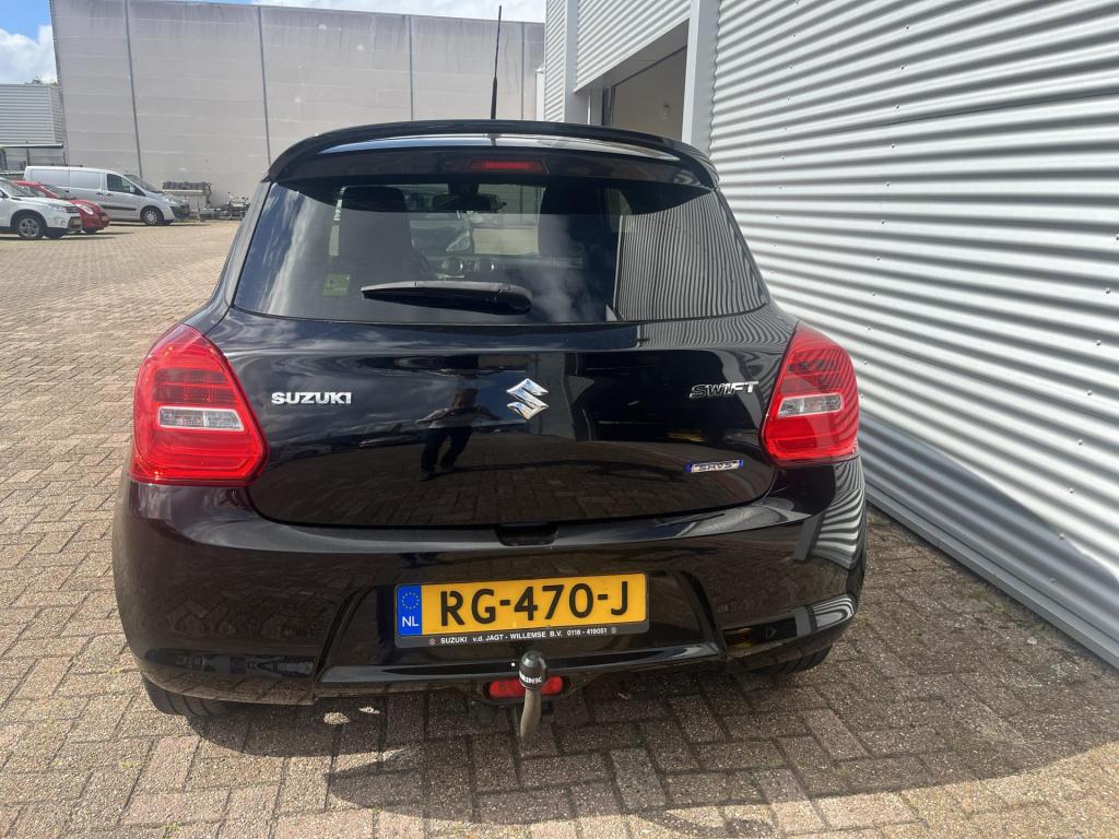 Suzuki Swift 1.0 stijl smart hybrid trekhaak|apple carplay|climat control