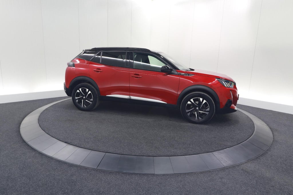 Peugeot 2008 puretech 130 gt-line | trekhaak | camera | apple carplay | par