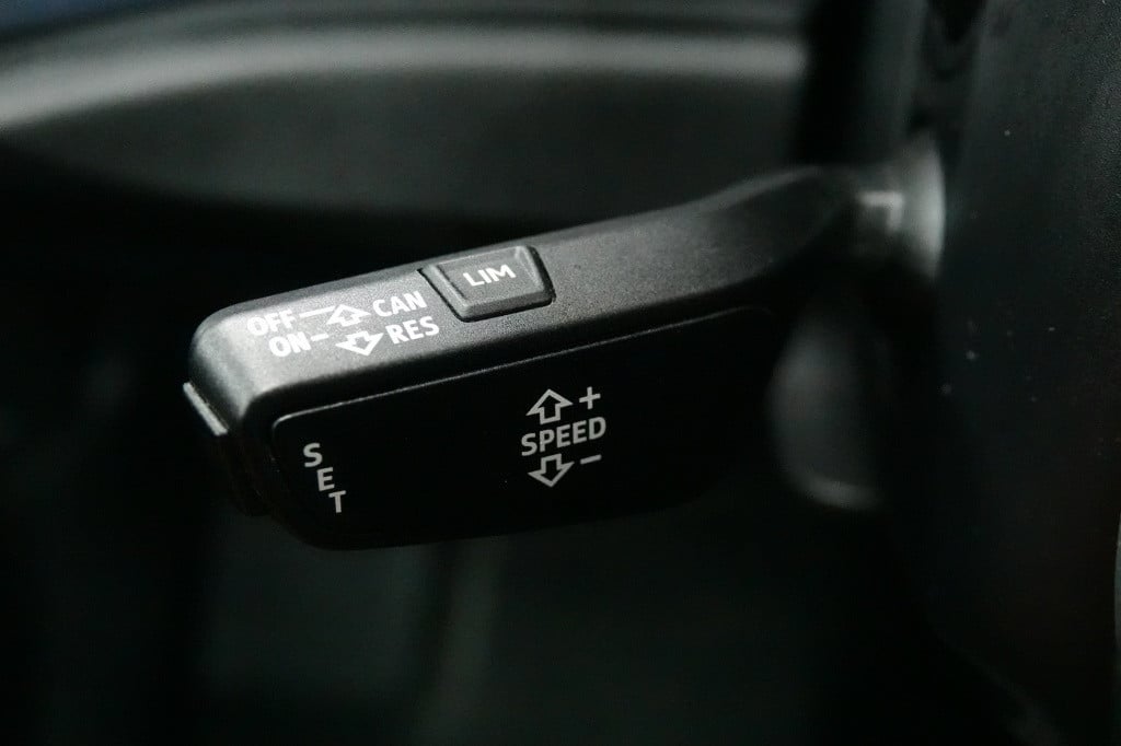 Audi Q3 1.5 tfsi | panoramadak | pdc |