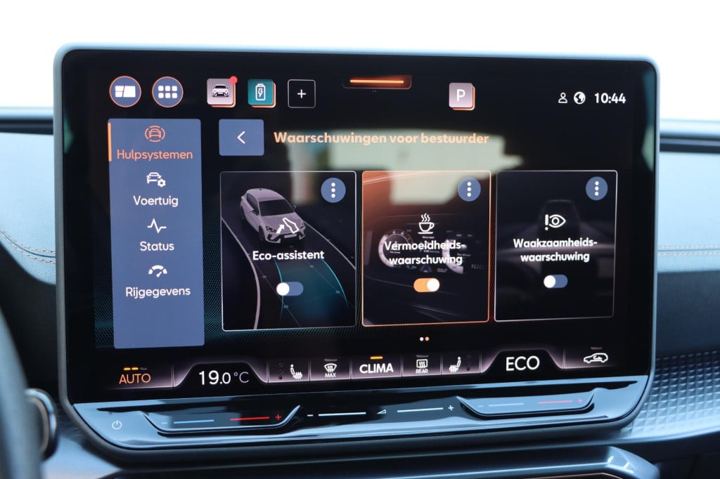 Cupra Leon 1.5 tsi ehybrid business 204pk dsg6