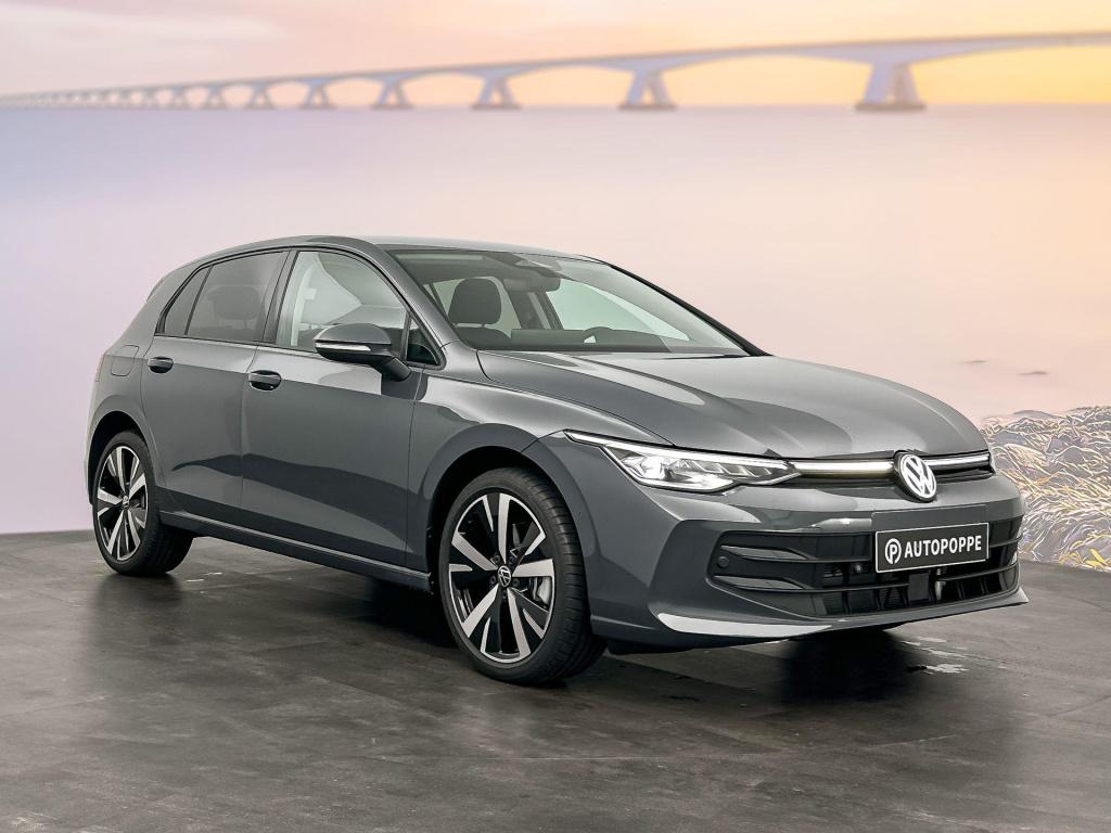 Volkswagen Golf life edition plug in hybride 204 pk