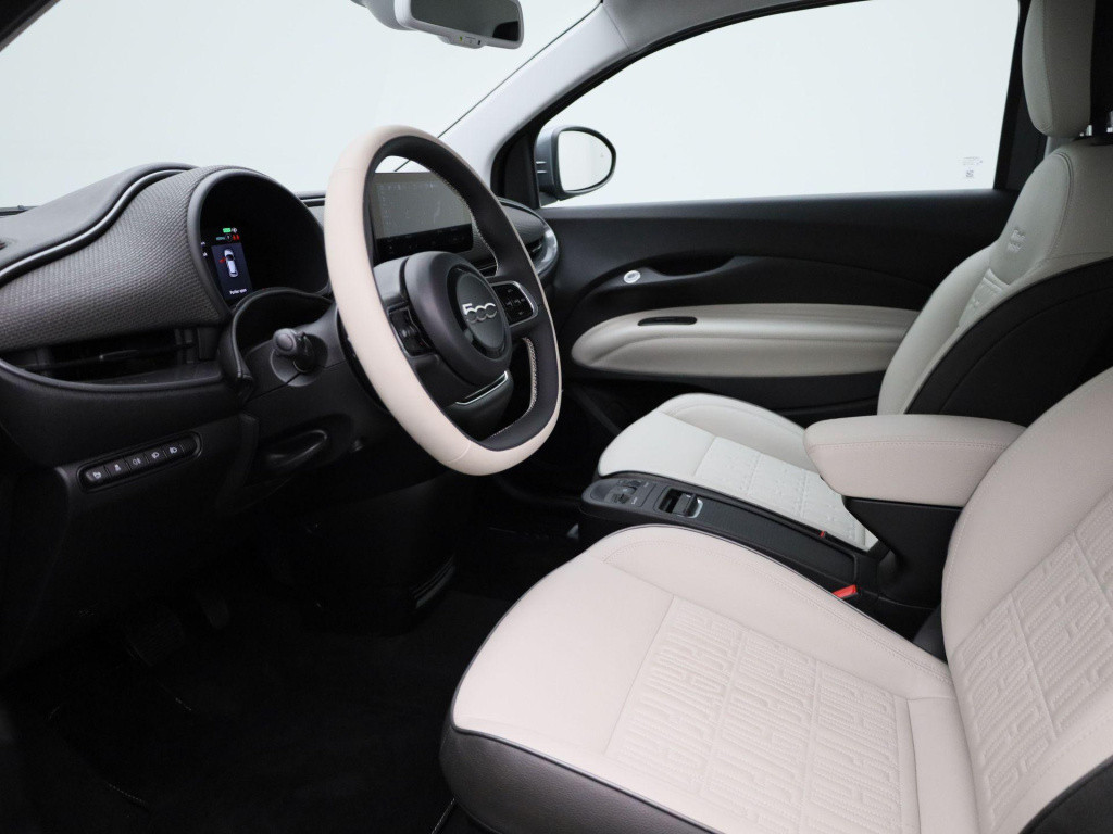 Fiat 500 la prima 42 kwh | automaat  | navigatie | virtual cockpit | verwar