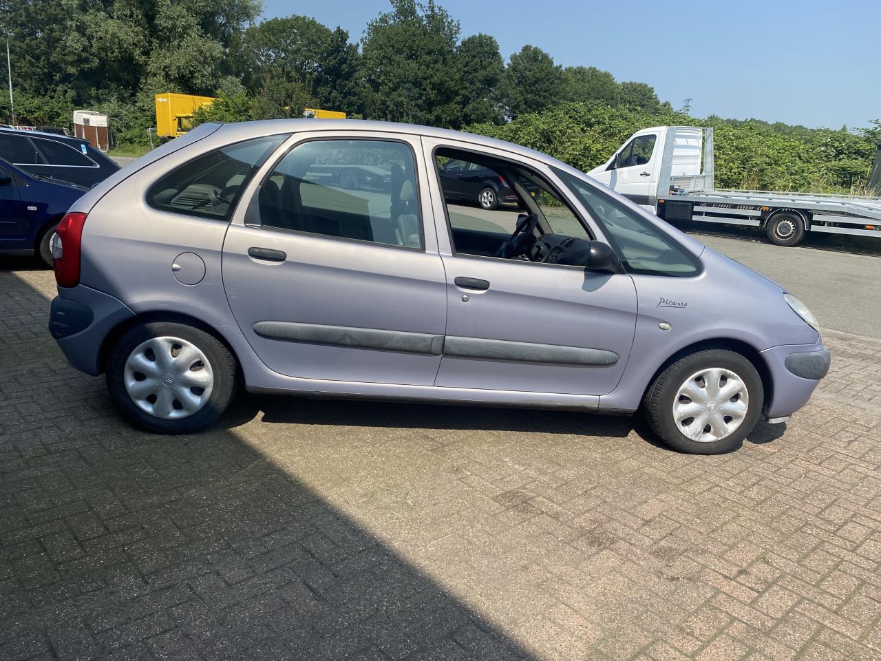Citroen Xsara Picasso 1.8i-16V/NAP/JAAR APK/