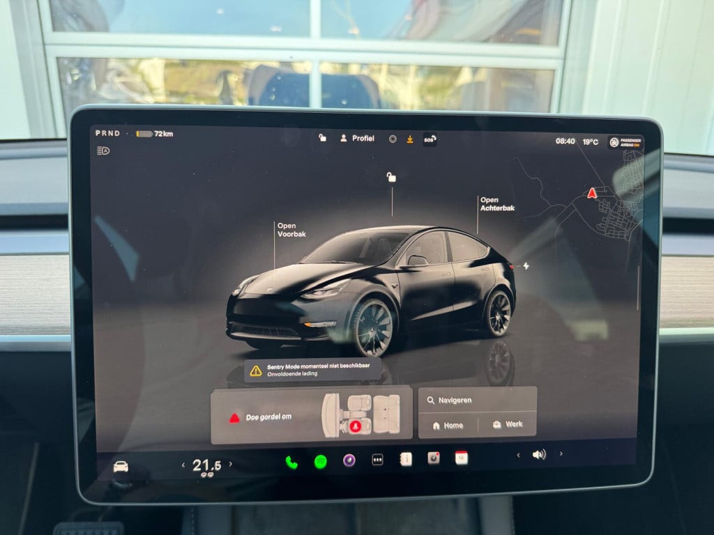 Tesla Model Y long range awd 75 kwh