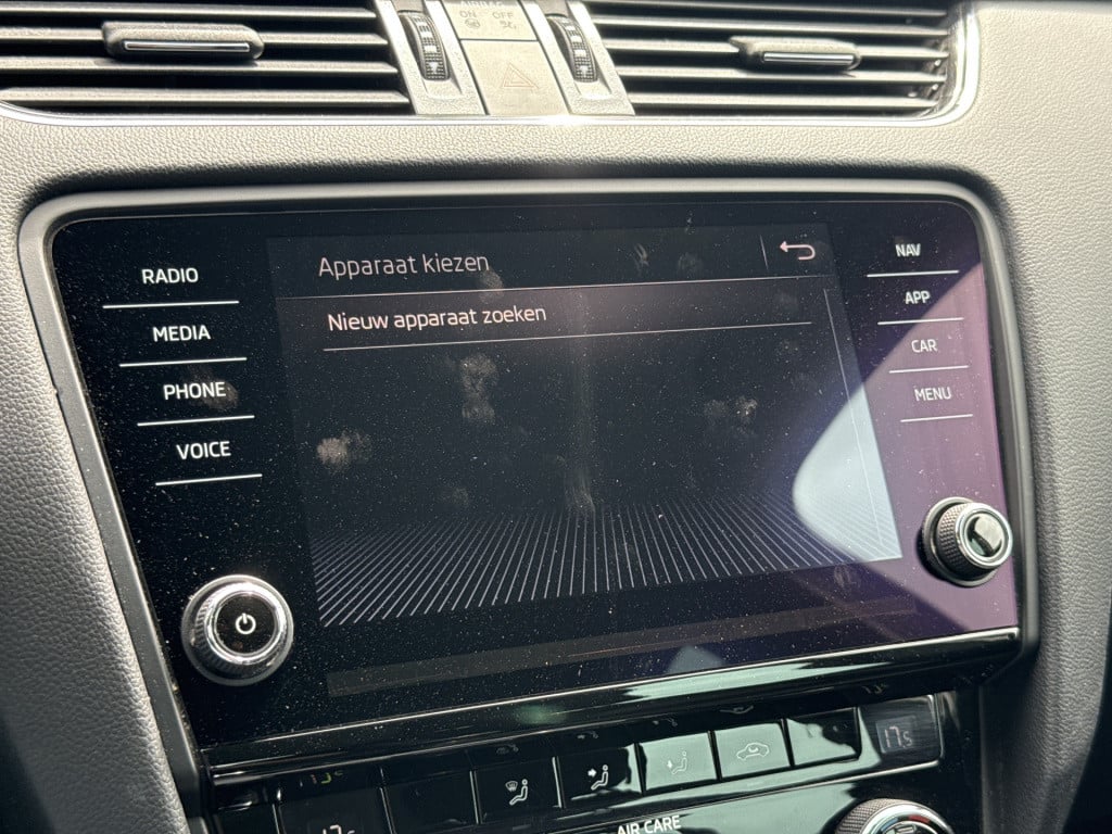 Skoda Octavia combi 1.0 tsi ambition business | nl-auto | navi | carplay | 