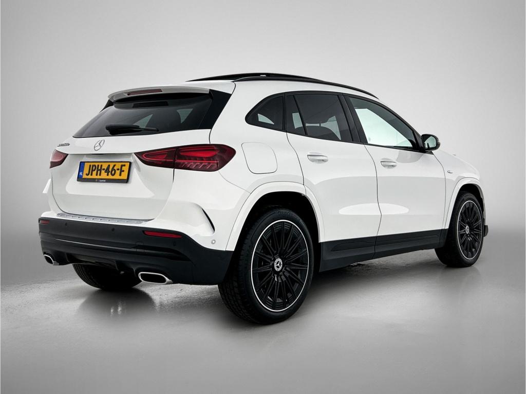 Mercedes-Benz Gla-klasse 250 e amg plug-in hybride amg line | night pakket 