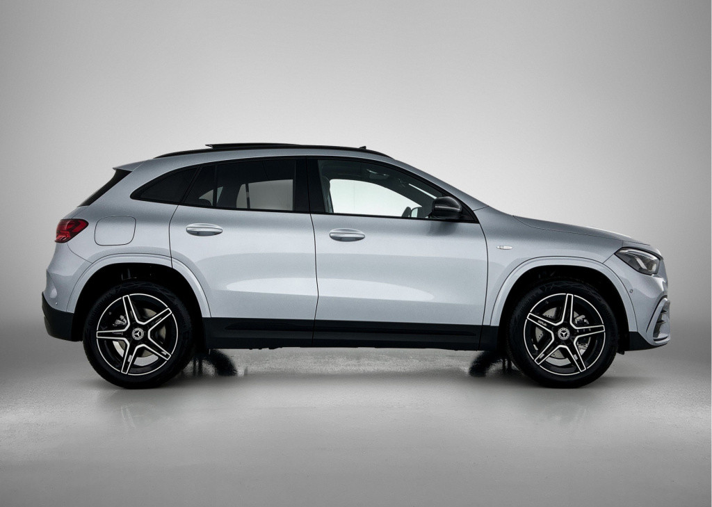 Mercedes-Benz Gla-klasse 250 e business solution amg | nightpakket | smartp