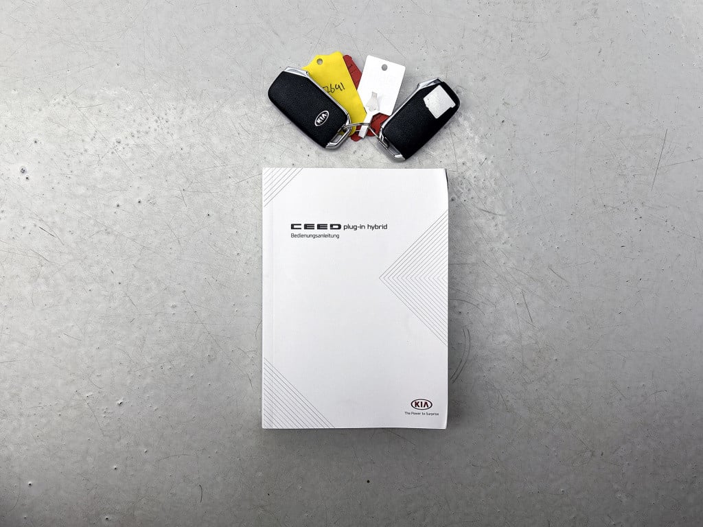 Kia Xceed 1.6 gdi phev dynamicplusline limited phev | half leder