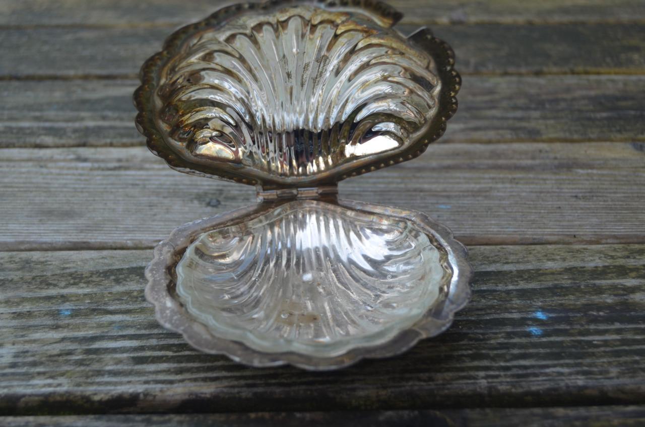 Schelpvormig doosje verzilverd