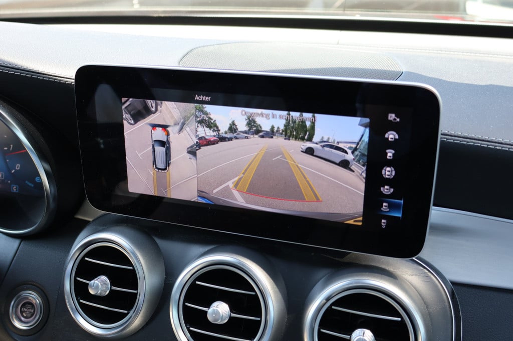 Mercedes-Benz Glc 200 premium plus i wegklapbare trekhaak i panorama dak i 