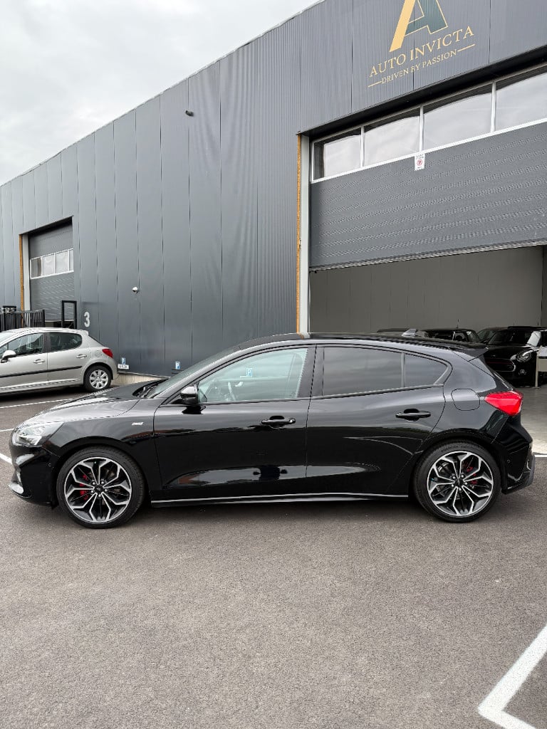 Ford Focus 1.0 ecoboost st line business