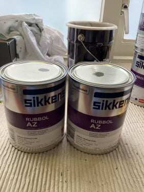 Rubbol AZ, ral 7022 mooi donkergrijs 2x1L samen voor €40