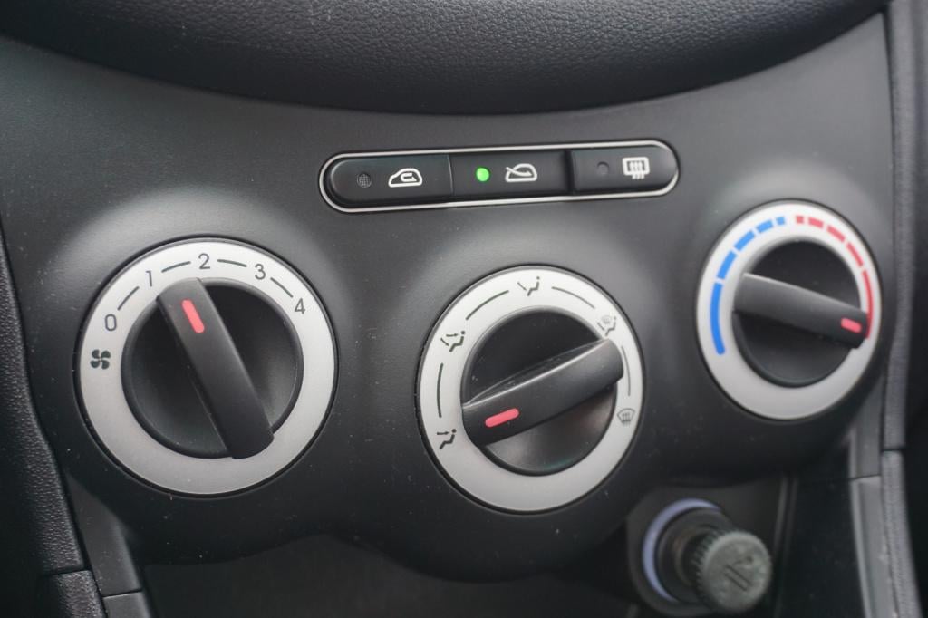 Hyundai I 10 1.1 pure