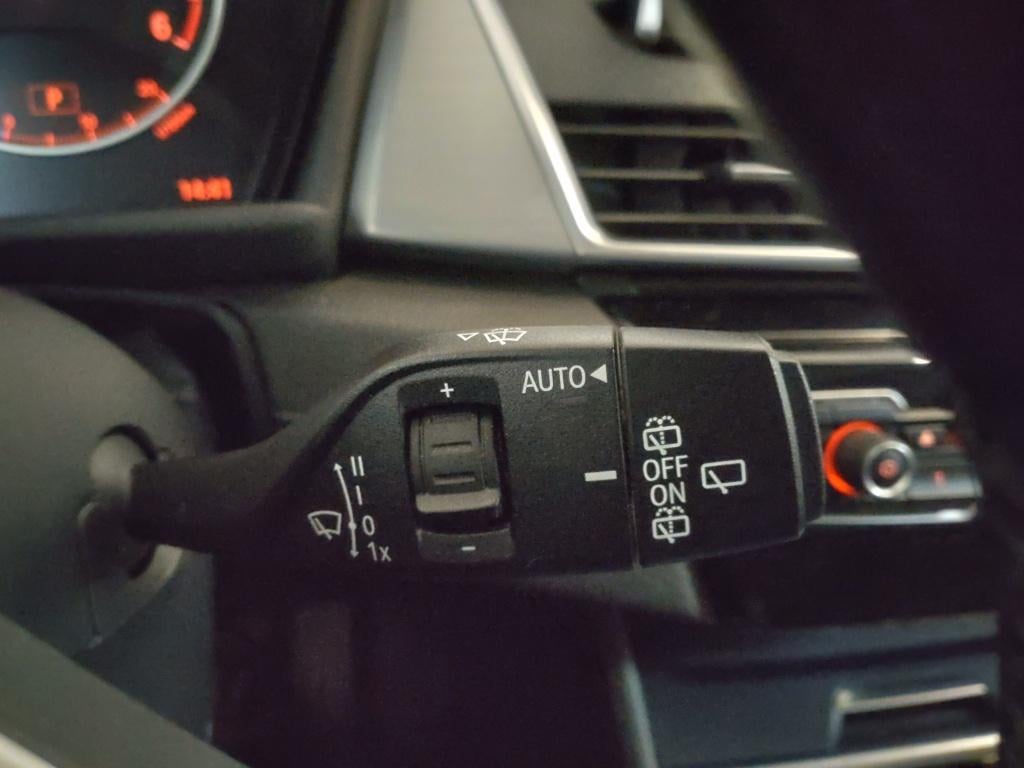 BMW 2-serie active tourer 220d executive | automaat | pano dak