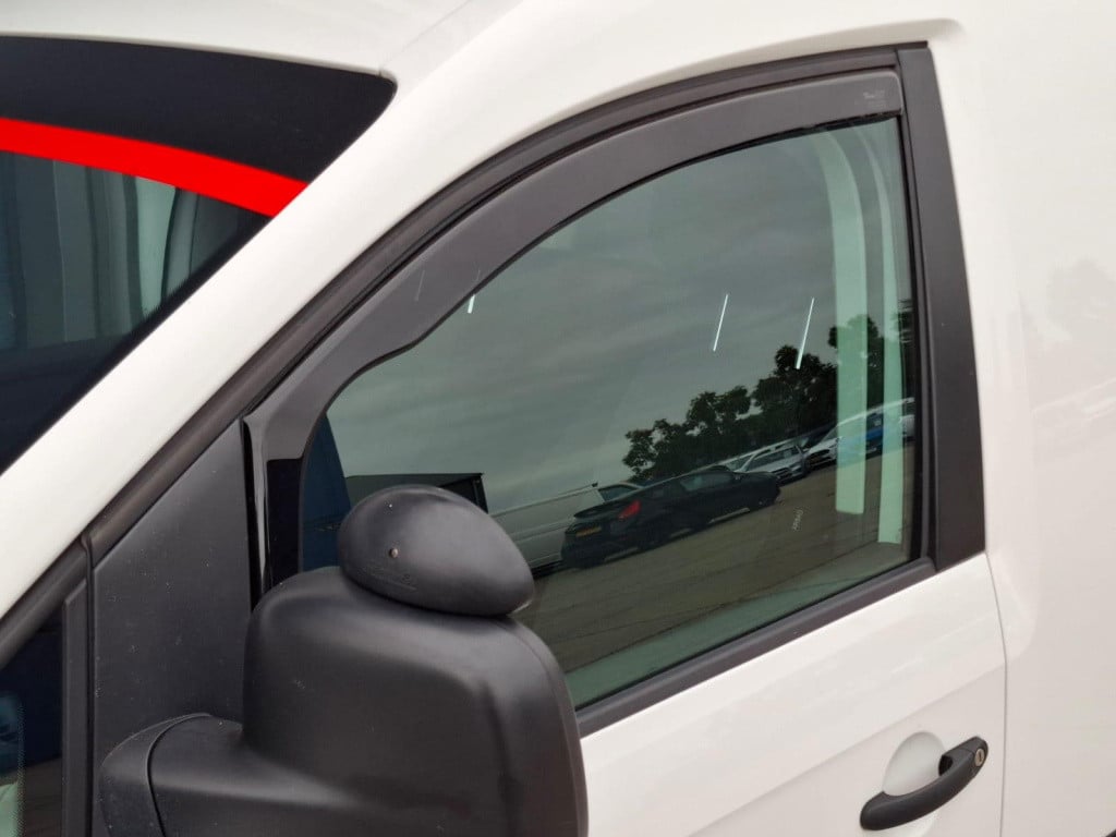 Volkswagen Caddy 2.0 tdi l1h1 bmt trendline verlaagd / airco / n.a.p / marg