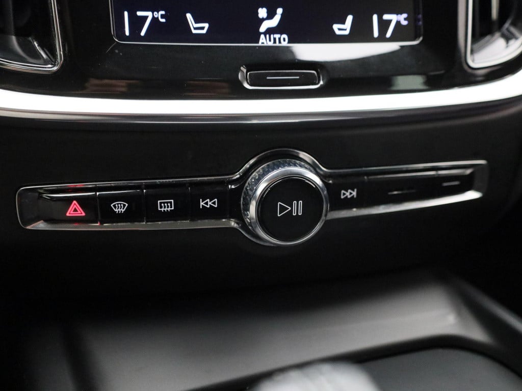 Volvo V60 2.0 b3 business pro | automaat | navigatie | apple carplay / andr