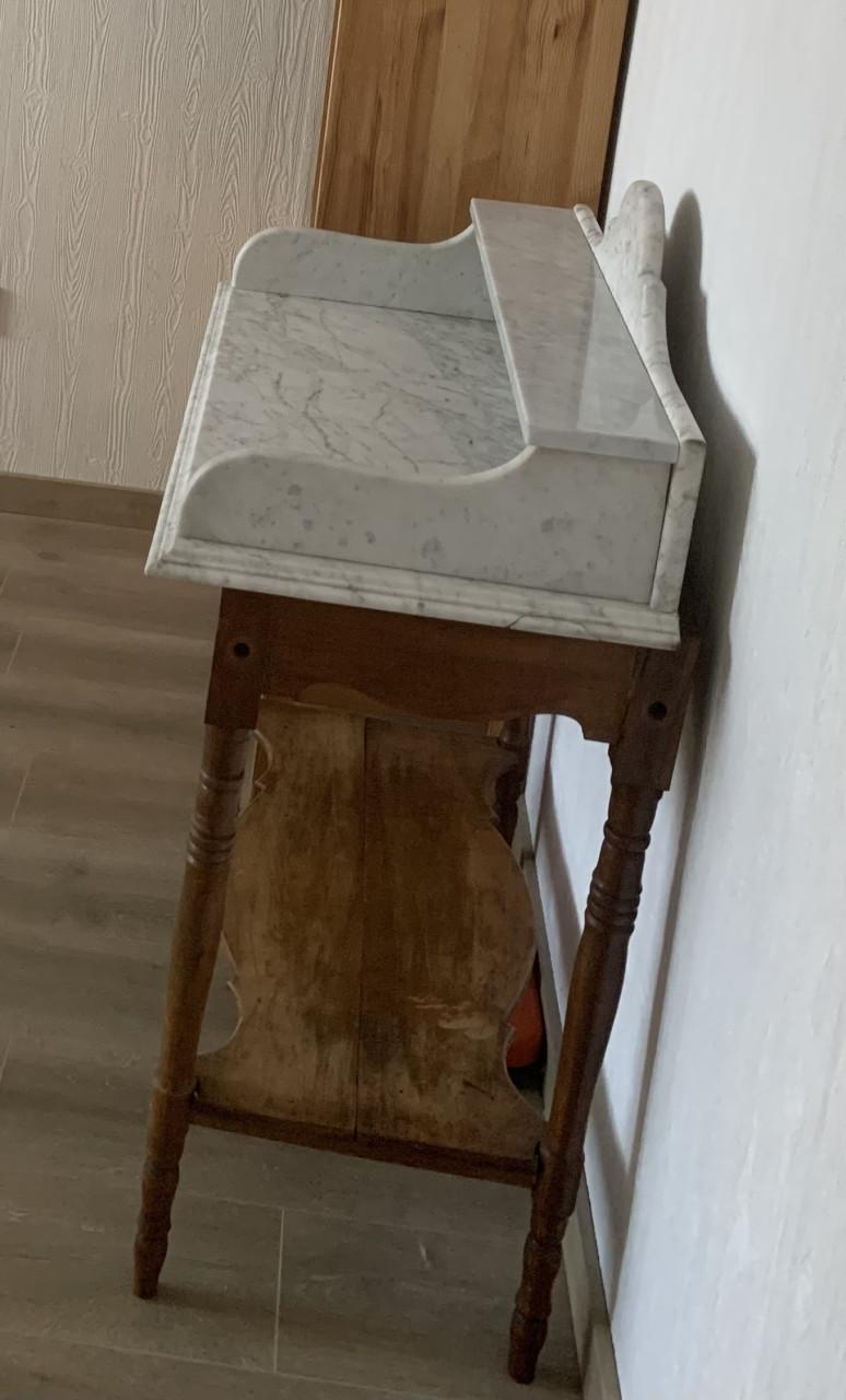 Antieke Wastafel voor lampetkan