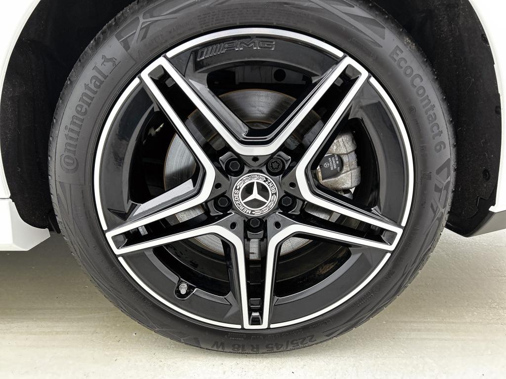 Mercedes-Benz Cla shooting brake 250 e amg plug-in hybride amg line | night