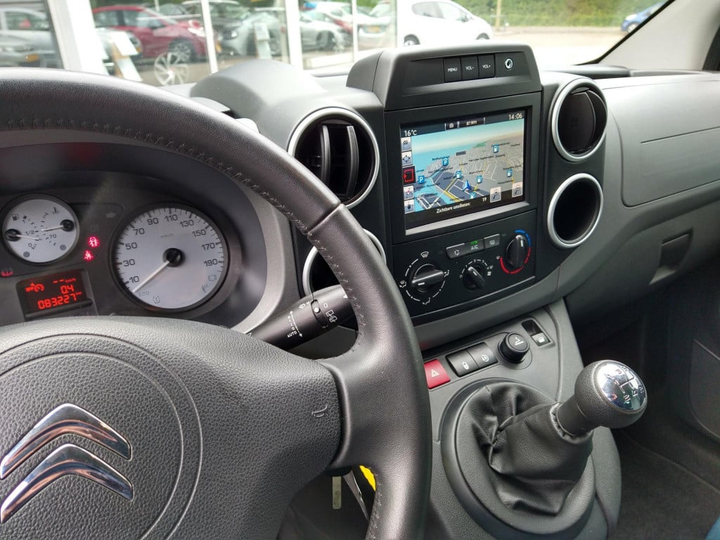 Citroen Berlingo multispace feel 110 nav/cam/park/trekhaak
