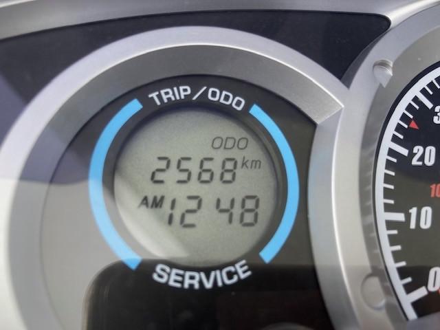 ZEER MOOIE KYMCO PEOPLE S 45 KM BROMSCOOTER MET SLECHTS 2568 KM !!