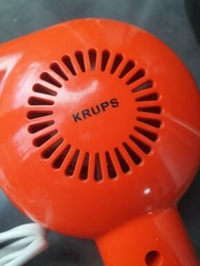 Mooie vintage Krups haardroger Type 436 ( puntgaaf kleur oranje)...