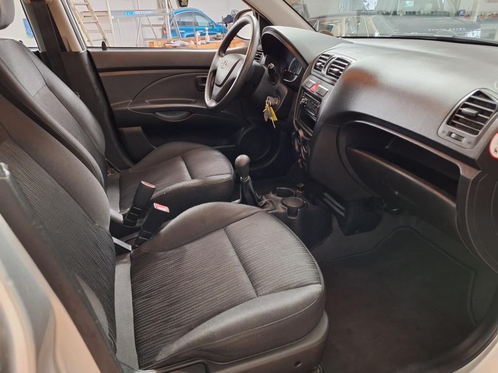 Kia Picanto 1.1 fifteen