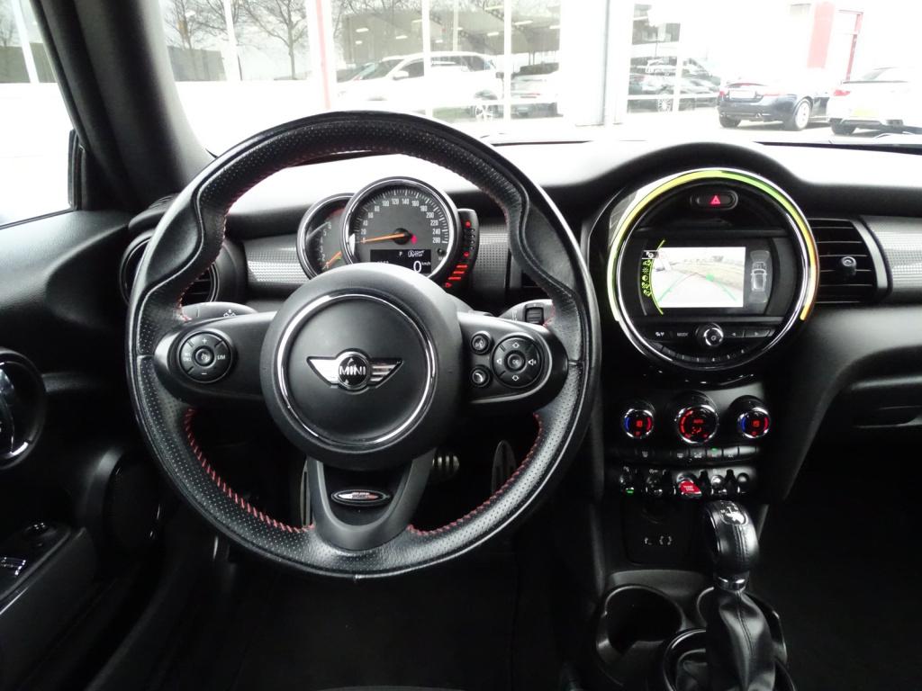 Mini Cooper mini 1.5 business automaat | led