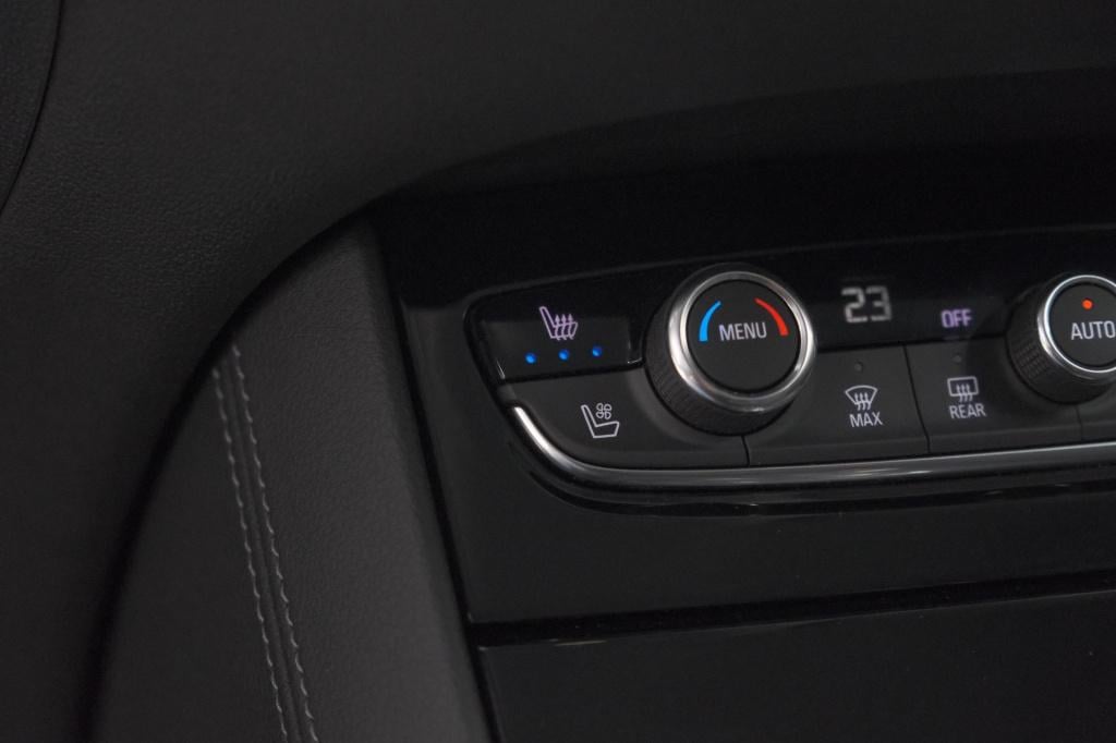 Opel Grandland 1.6 turbo plug-in hybrid 300 4x4 ultimate | trekhaak | elekt