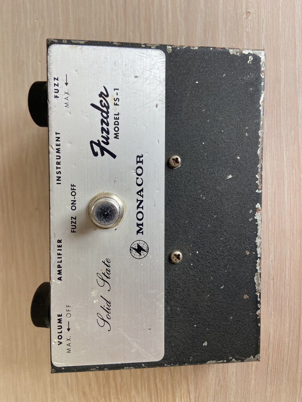 ZELDZAME VINTAGE FUZZDER PEDAL MONACOR 7ties
