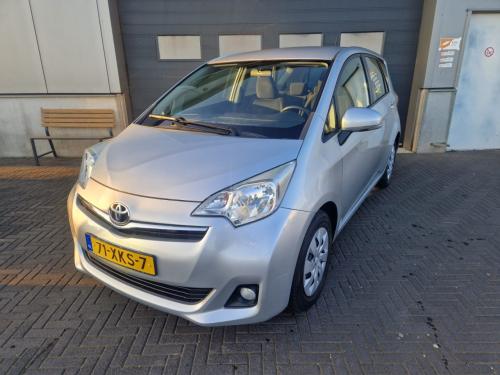 TE KOOP TOYOTA VERSO S 1.3 VVT-I ASPIRATION EURO 5 ZUINIGHEIDSLABEL B