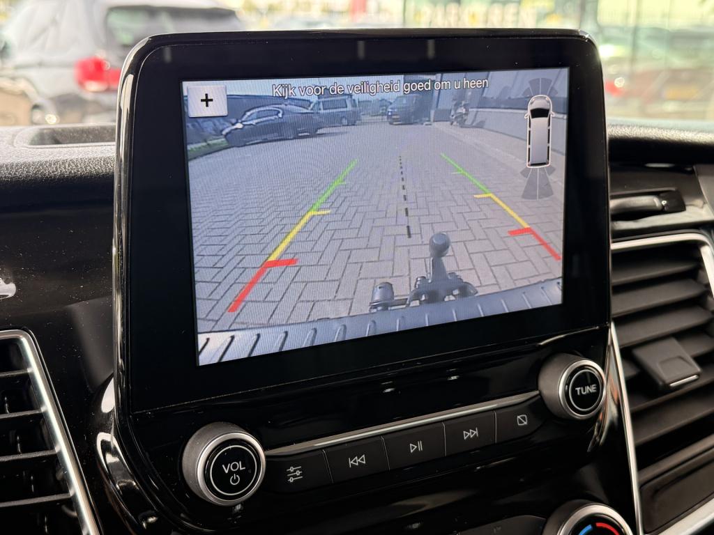 Ford Transit Custom 320 2.0 tdci l1h1 marge | acc | winterpakket | trekhaak