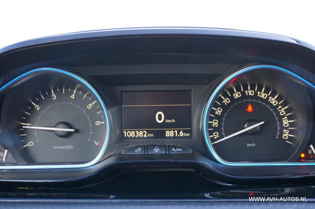 Peugeot 2008 1.2 puretech allure