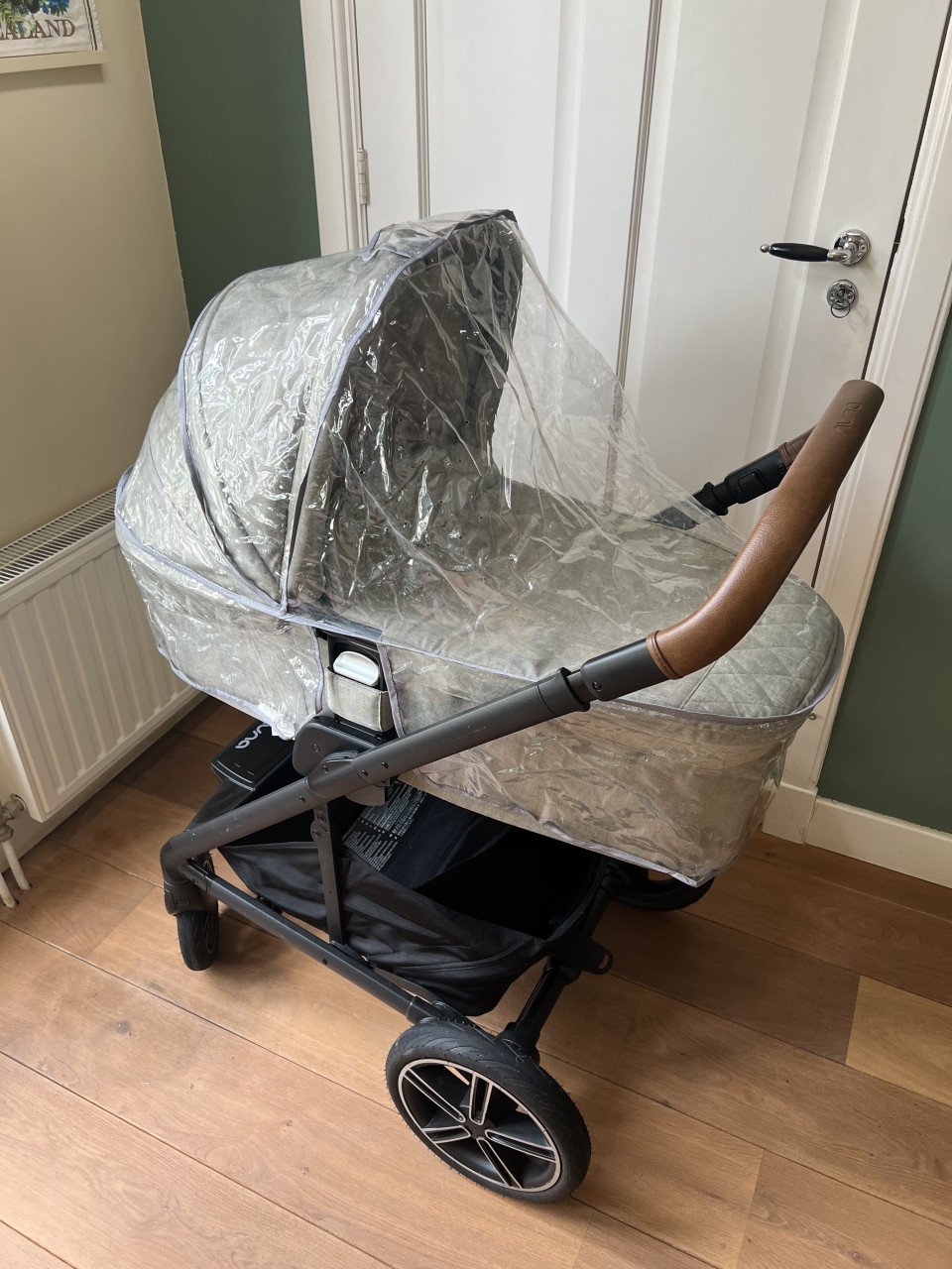 Nuna Mixx Next 2-in-1 + Maxi Cosi Pebble + Familyfix 360 base
