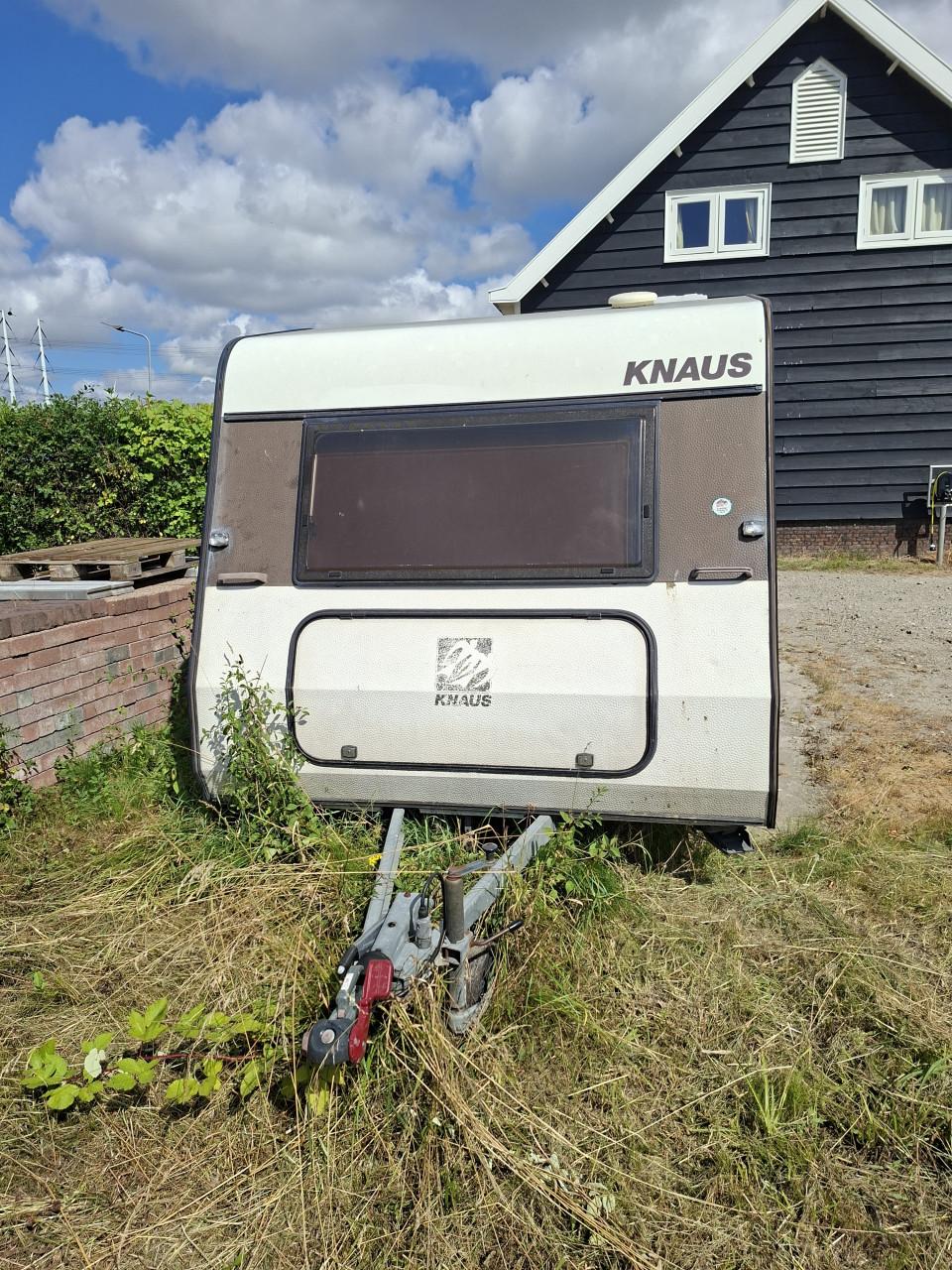 Gepimpte Knaus caravan. Incl.  Stapelbed 5 personen