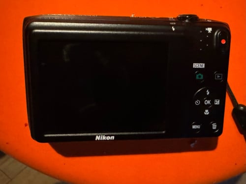 Nikon coolpix s 3500 camera