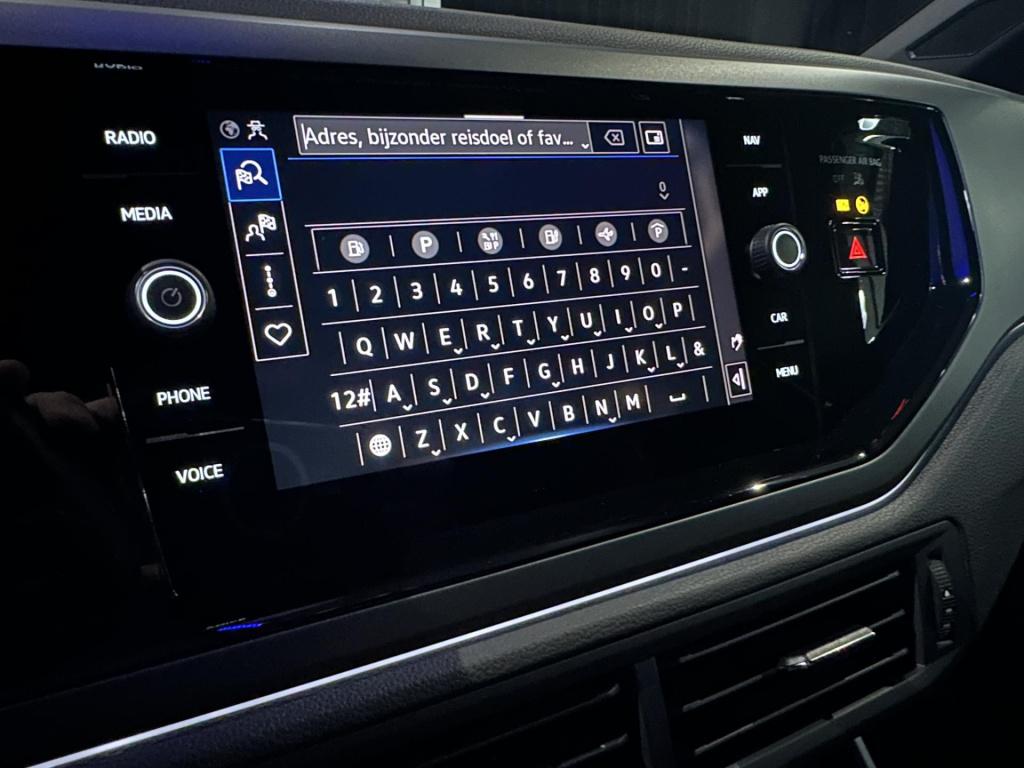 Volkswagen Polo 1.0 tsi r-line *iqlight*camera*winterpack*acc*