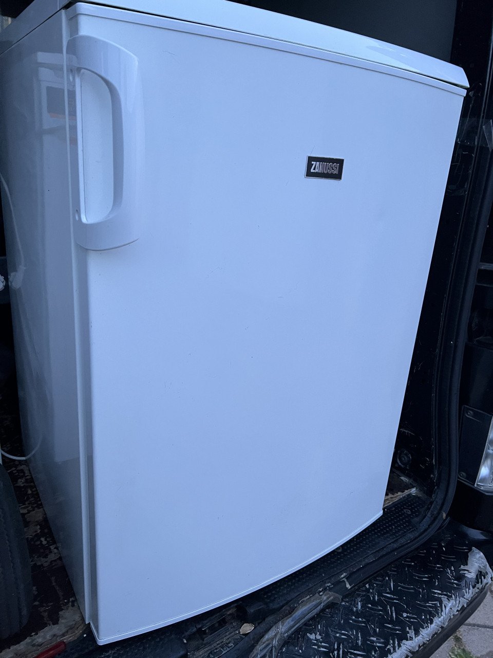Tafelmodel Koelkast  85x60 cm. 155 liter energieklasse A+++ als nieuw