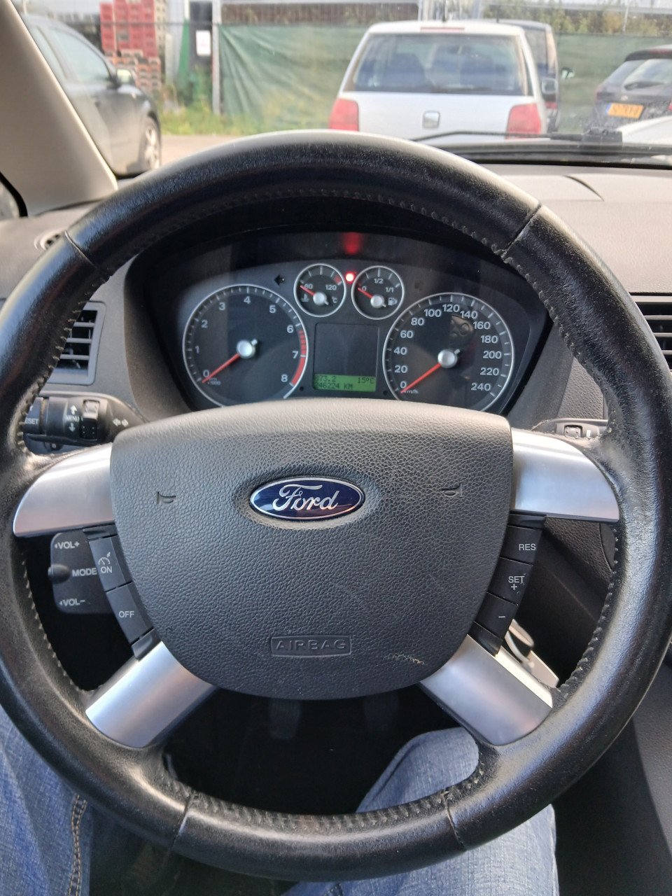 Ford Focus Max 1.6-2005-km. 242345-Airco-stuurbekr-trek hk-L.M. velg -1650,