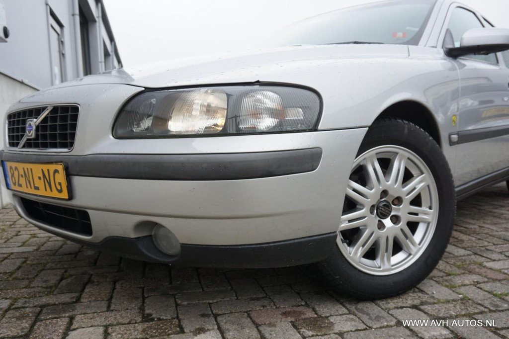 Volvo S60 2.4 edition automaat